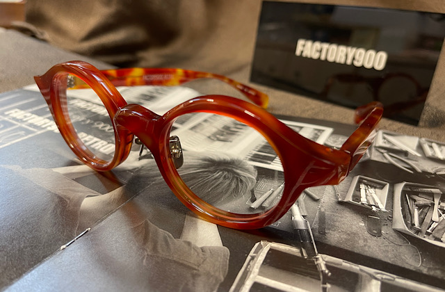 FACTORY 900