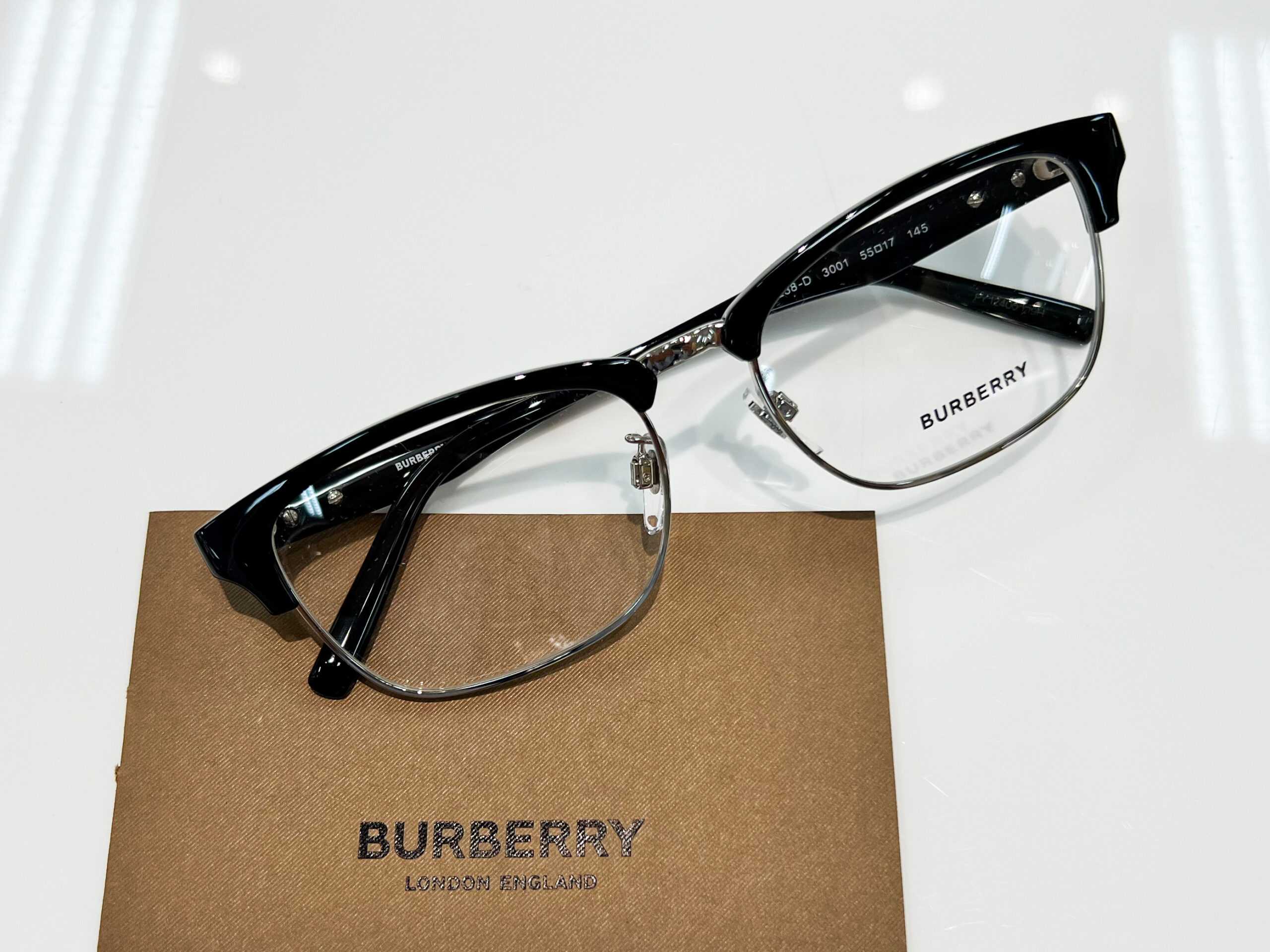 BURBERRY(バーバリー)